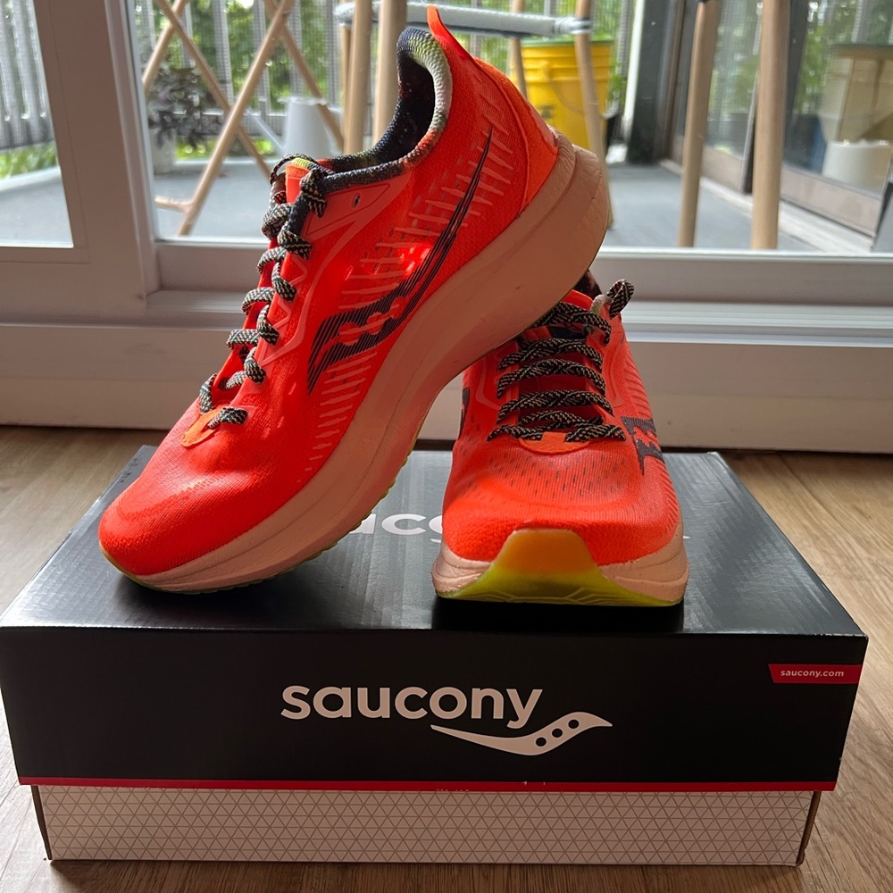 Saucony Endorphin Speed 2